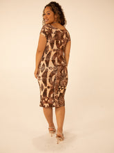 Load image into Gallery viewer, Aimata Dress - Pandanus
